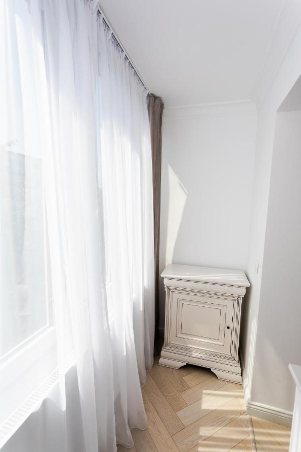 Apartament Amaya Bistriţa Exteriör bild
